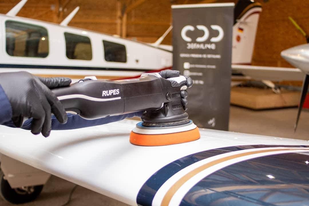 Detailing Aeronave, Elicoptere și Ambarcațiuni